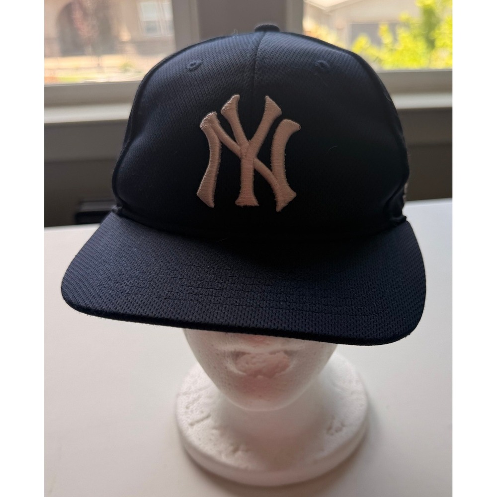 Team MLB Youth New York Yankees Baseball Hat Navy Snapback Cap MLB